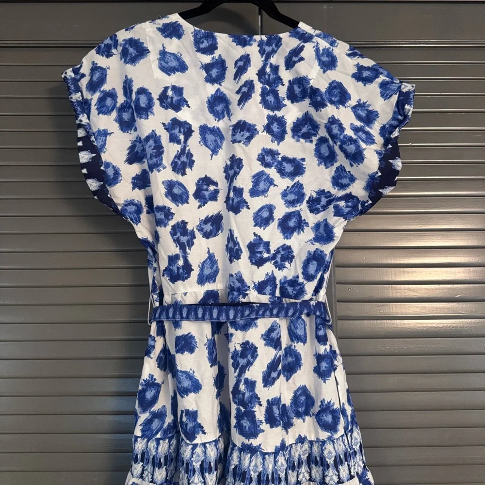 NWT Abercrombie & Fitch Blue and White Floral Maxi Dress